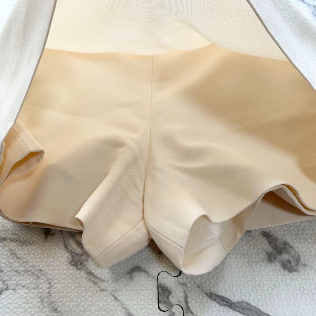 近年モデル✨ ヴァレンティノ クレープクチュールスコート アイボリー シルク混