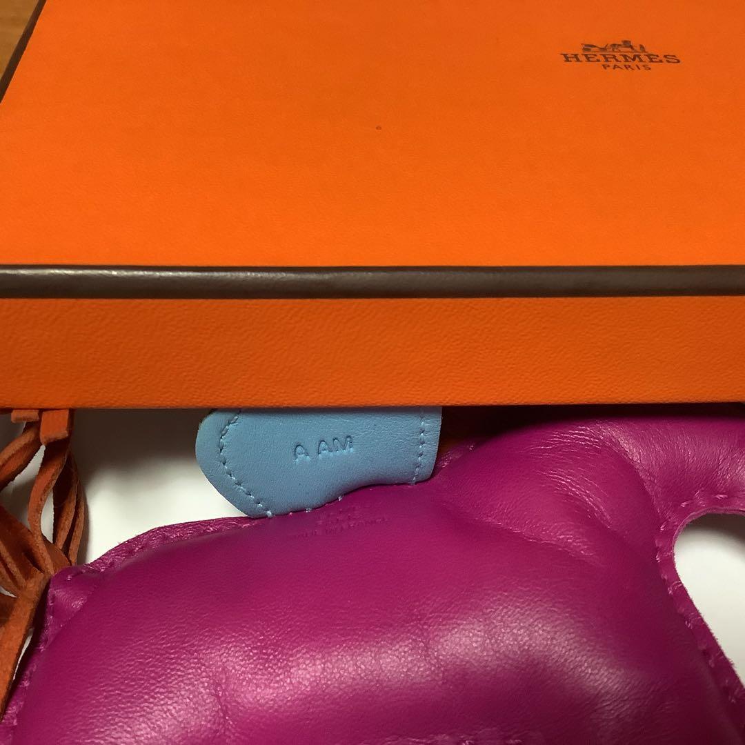 HERMES 馬　チャーム ロデオ　レザー　ラム　革　羊　エルメス