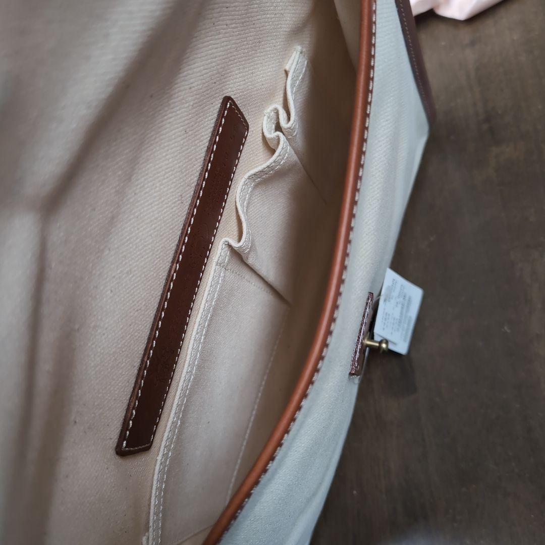 未使用品　Felisi フェリージ　キャンバスクラッチバッグ