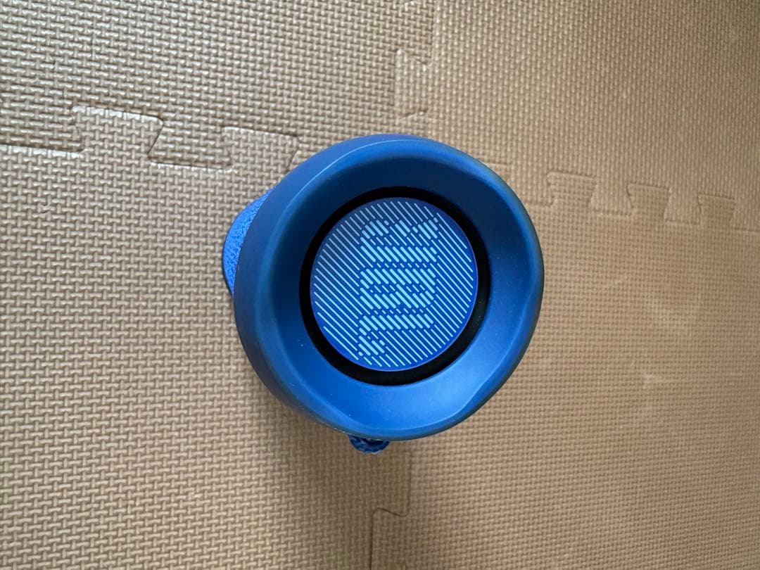 JBL FLIP 4スピーカー 青