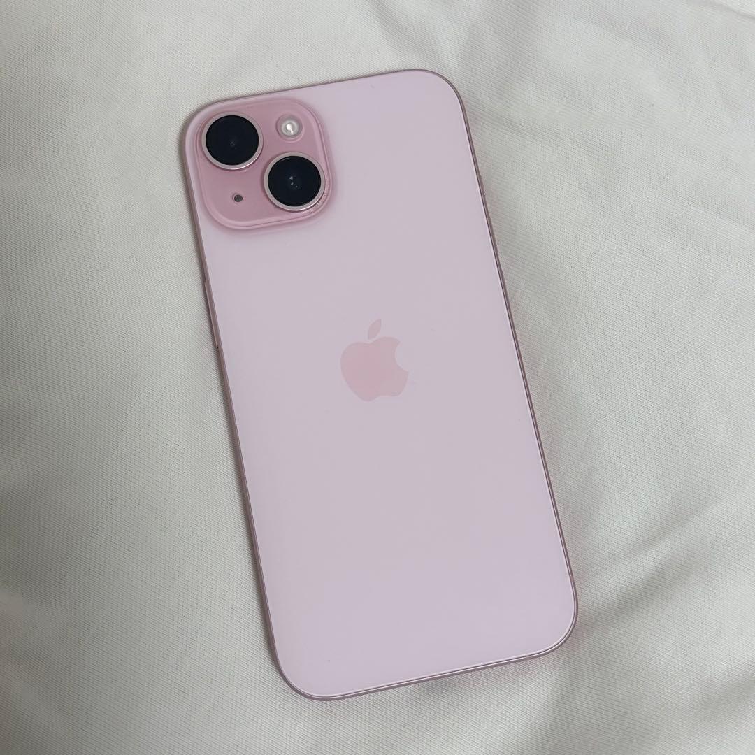 iPhone 15 ピンク 128GB 美品