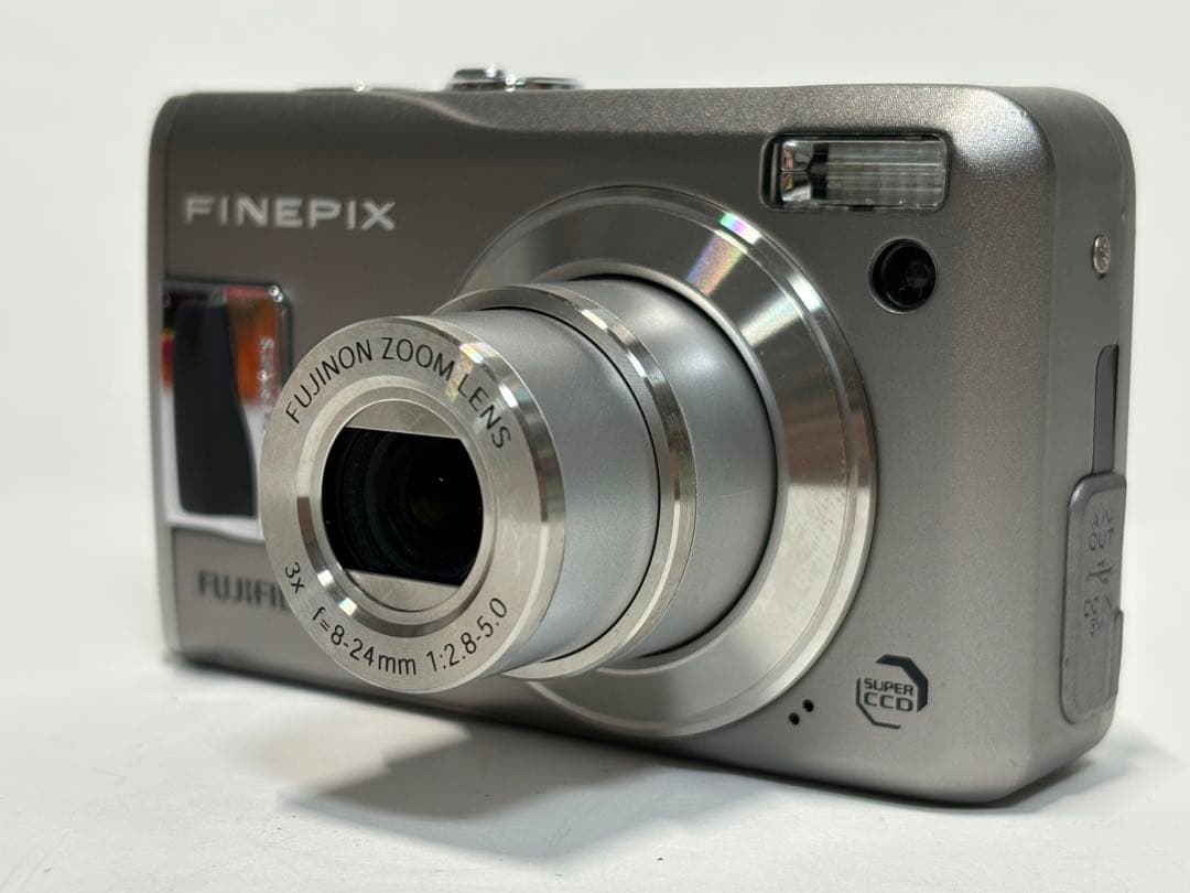 Fujifilm FinePix F30fd コンパクトカメラ コンデジ