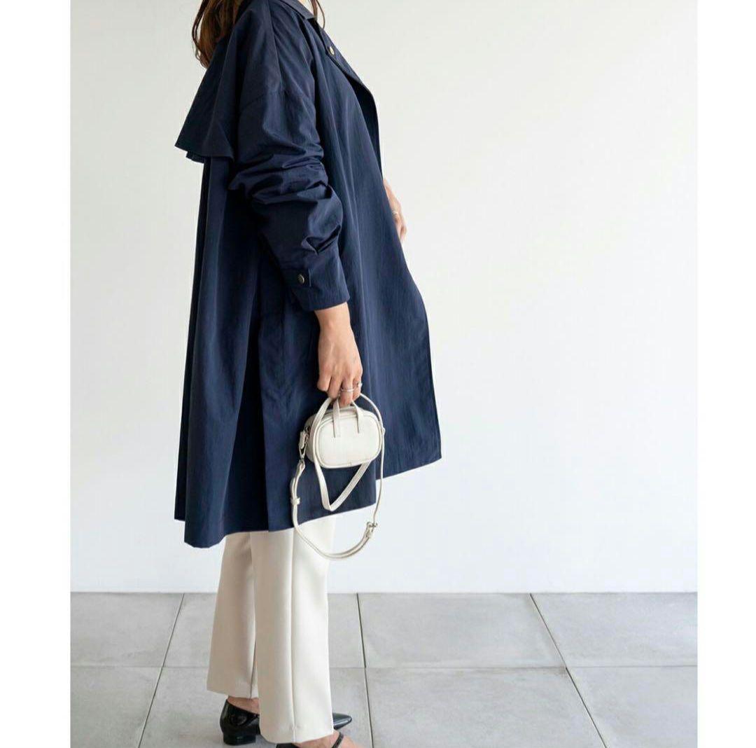 週末値下げ　完売　Aラインナイロンコート harukaさんコラボ　ネイビー　38