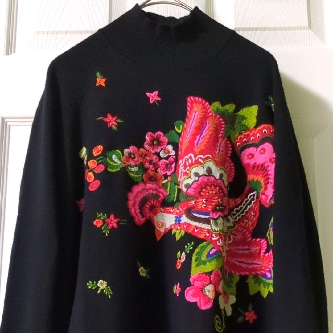 【専用】TOKUKO 1er VOL　ニット チュニック　孔雀　お花　刺繍