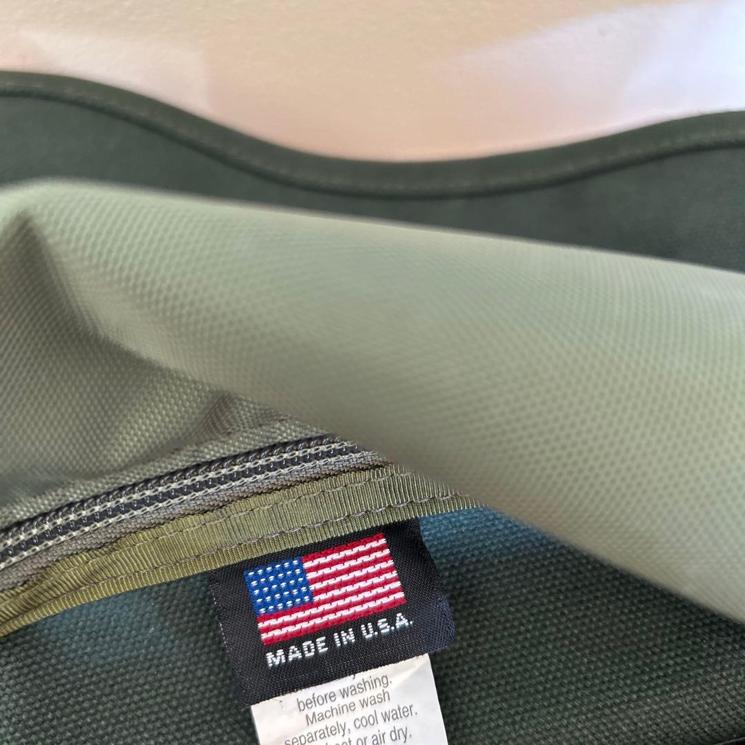 DOINK カメラバッグ オリーブグリーン