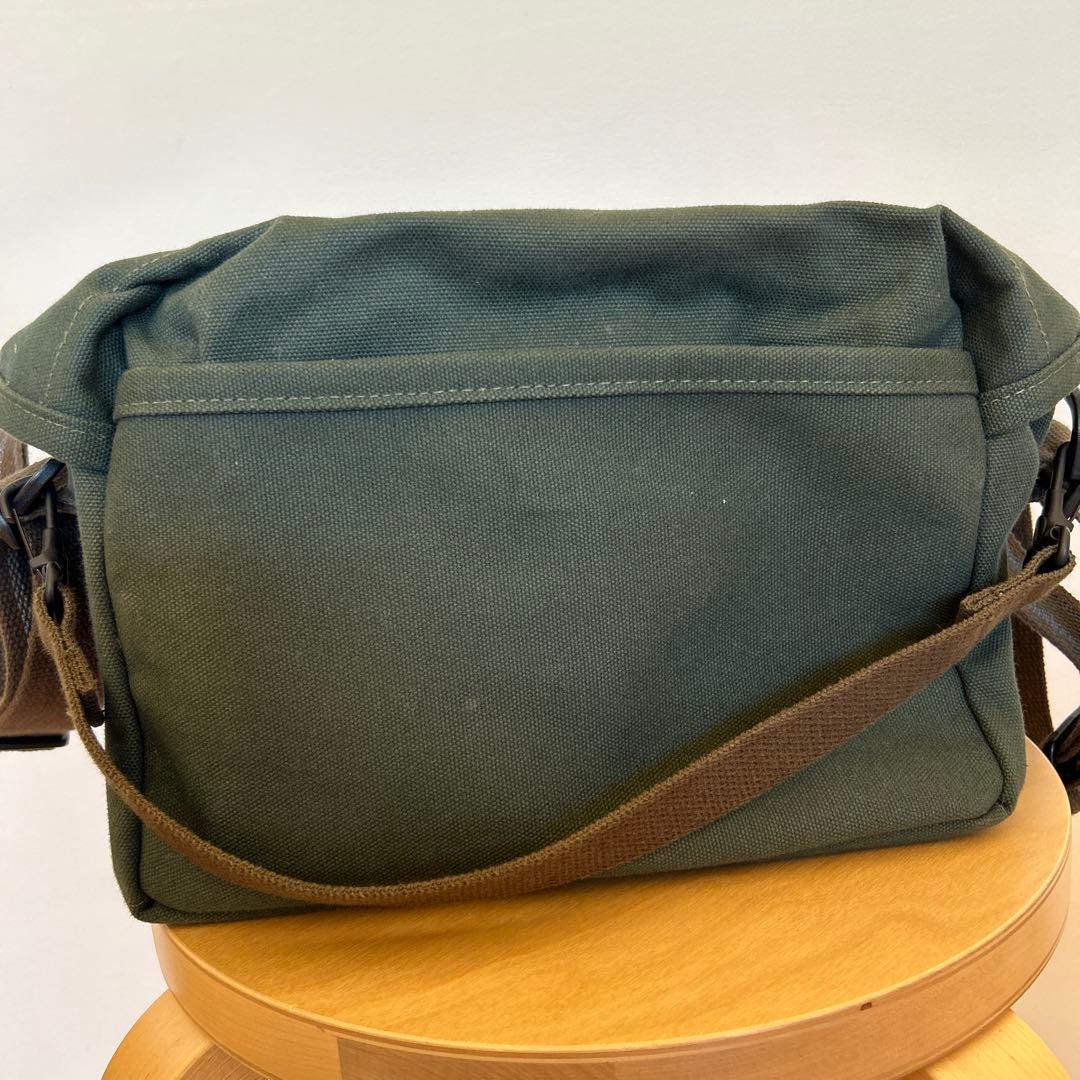 DOINK カメラバッグ オリーブグリーン