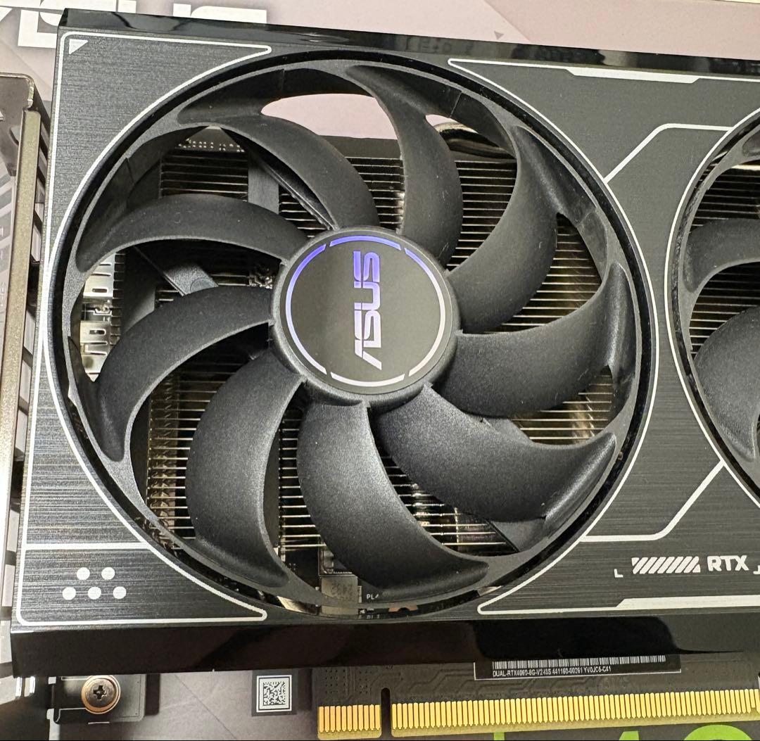 グラフィックボード・グラボ・ビデオカード ASUS GEFORCE RTX 4060 8GB GDDR6