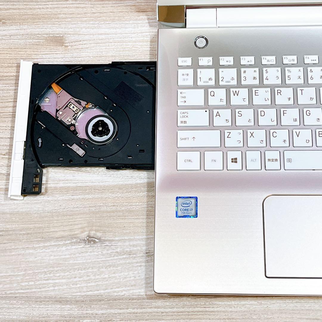 【美品】東芝ノートパソコン✨Corei7✨すぐ使える設定済み✨カメラ付き✨大容量