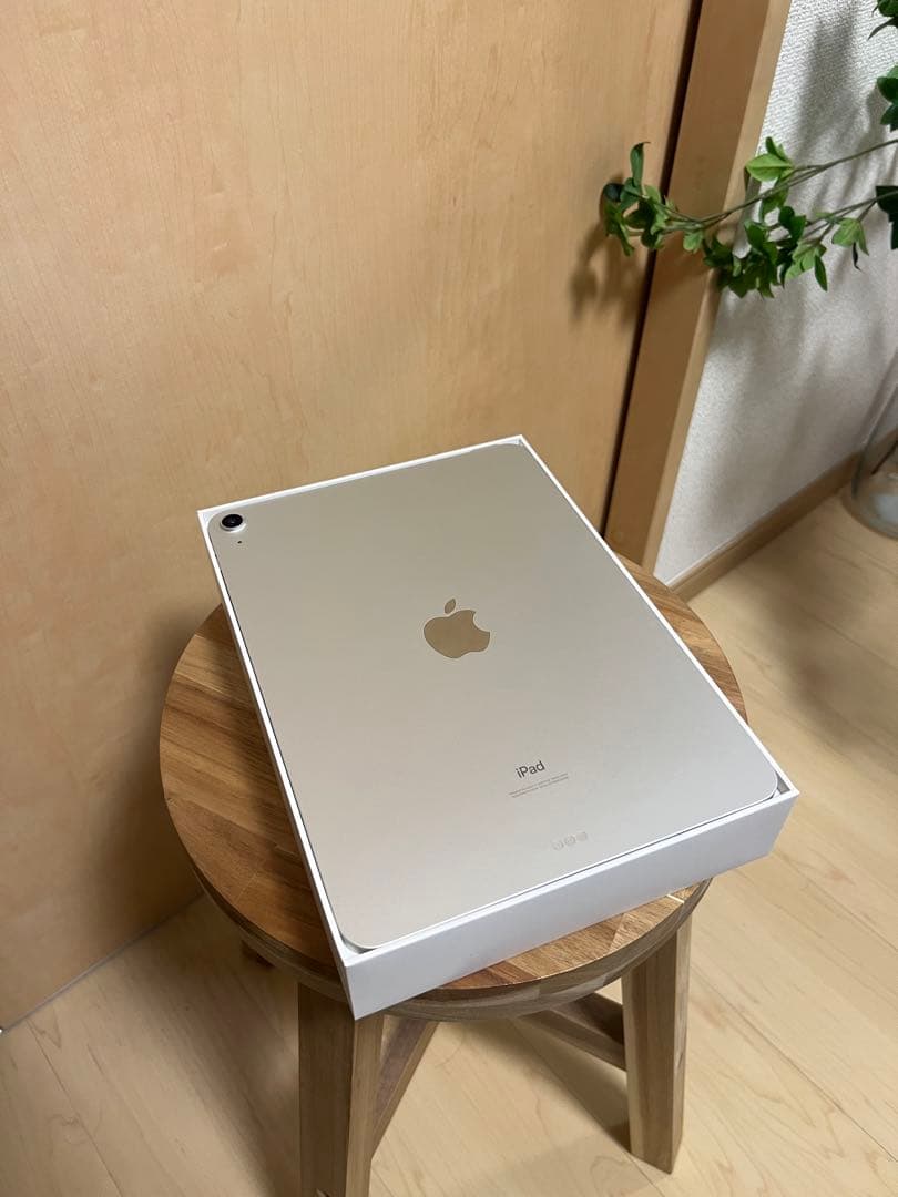 Apple iPad air 第4世代　シルバー本体　Wi-Fi 64GB