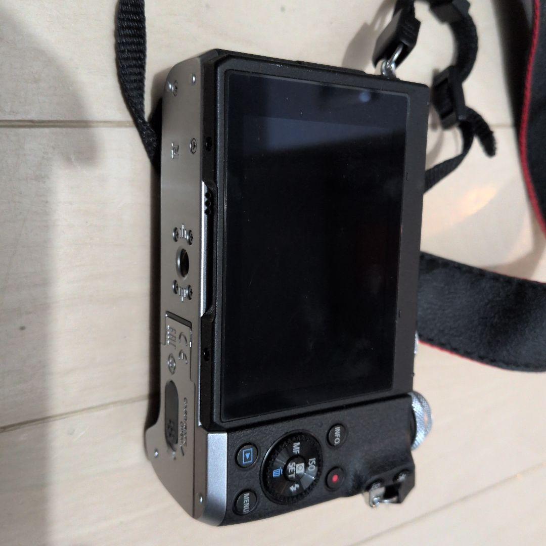 Canon EOS M6 ボディ シルバー ファインダー その他付属品あり