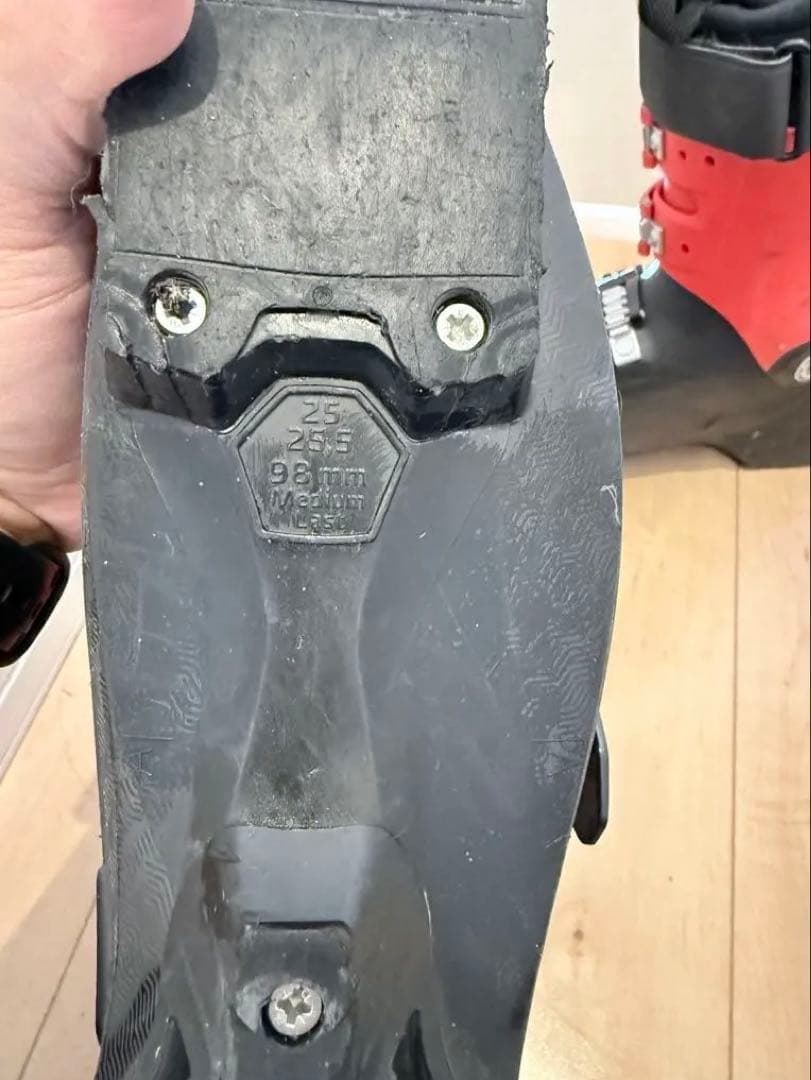 ガ*ー様 【2シーズン使用】ATOMIC HAWX PRIME 100 スキーブ