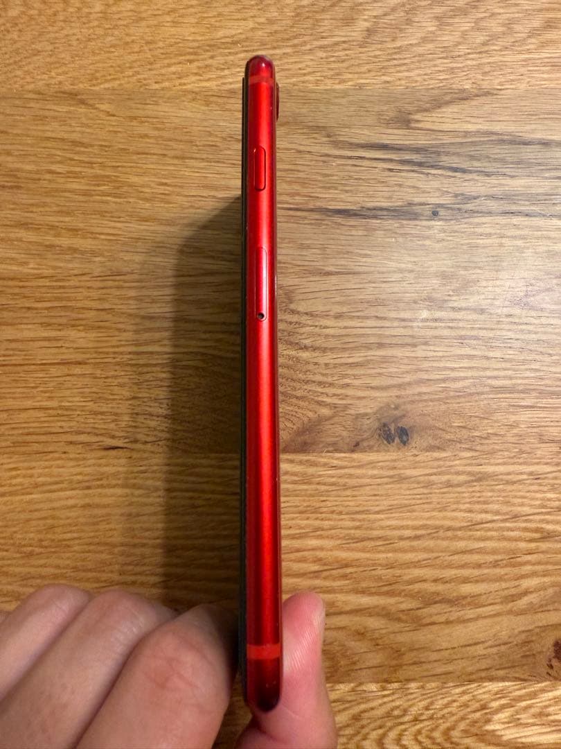apple iPhone 8 レッド64G