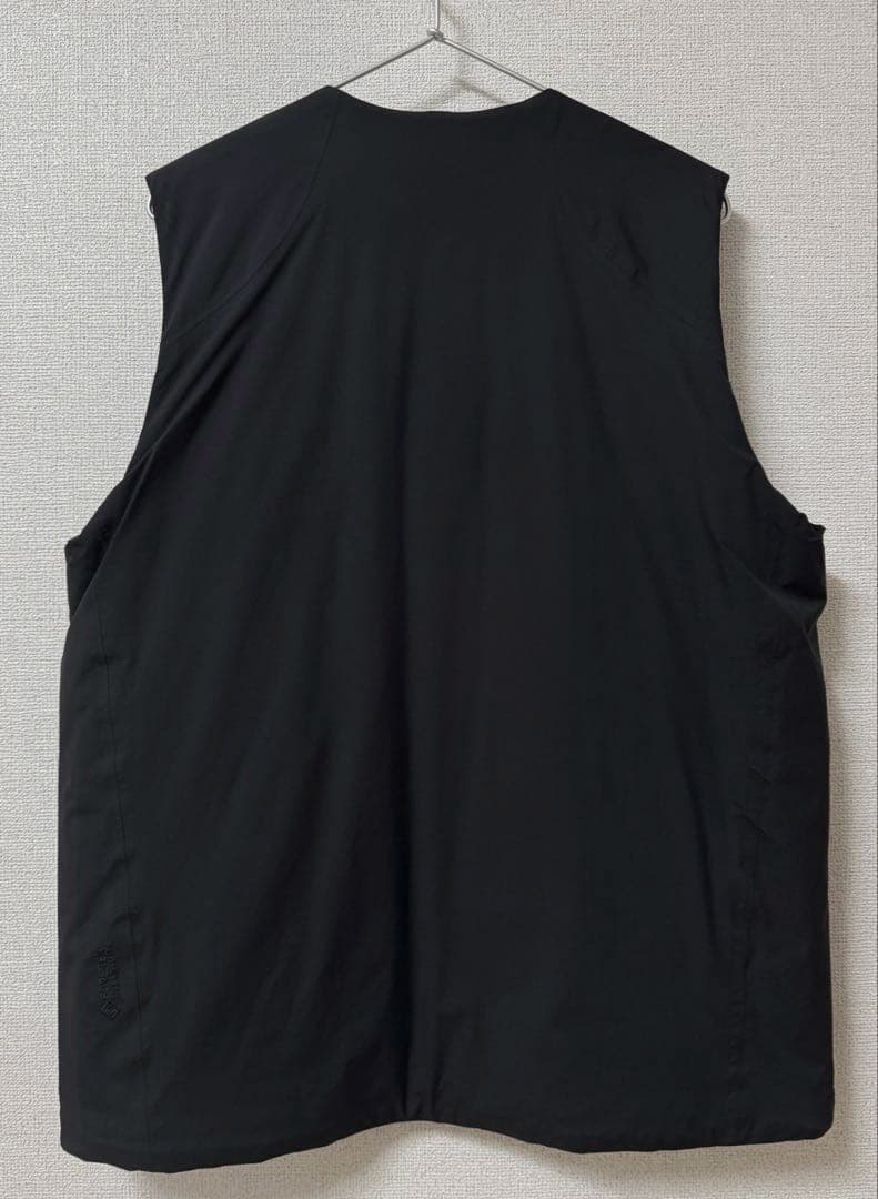 ゴールドウィン ゴアテックスインフィニィアム　インサレーション 中綿ベスト　L