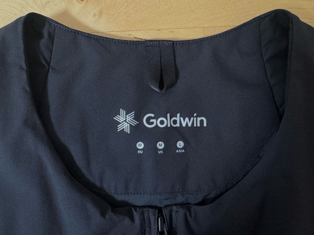 ゴールドウィン ゴアテックスインフィニィアム　インサレーション 中綿ベスト　L