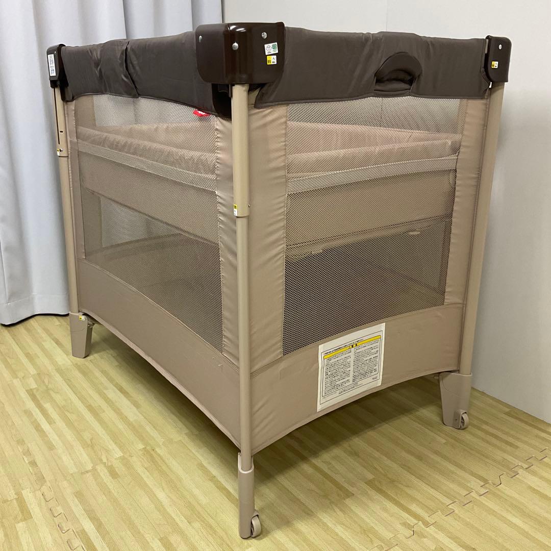 綺麗！アップリカ ベビーベッド ココネル エアー