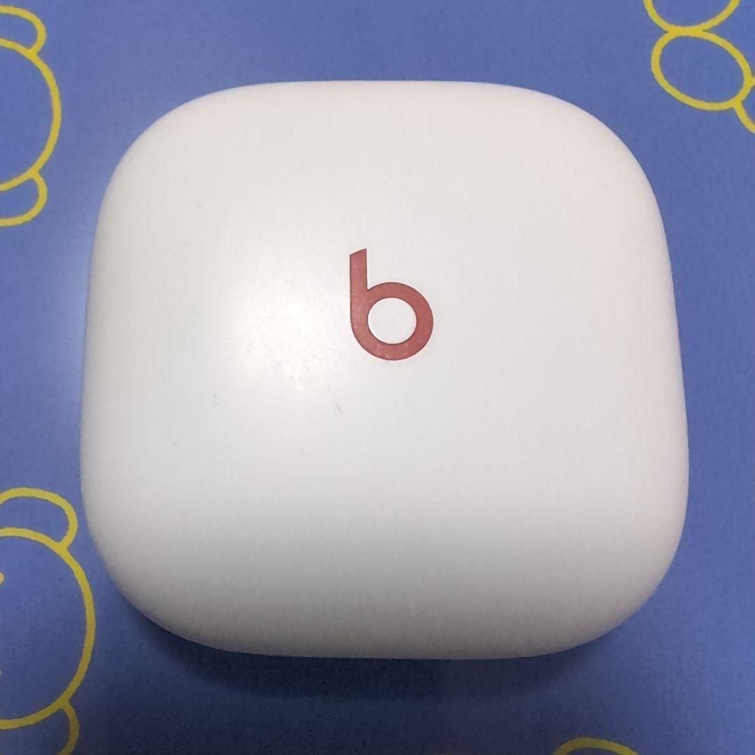 Beats fit proワイヤレスイヤホン ホワイト