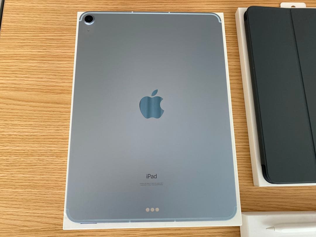 iPad Air 第4世代　純正スマートフォリオ　アップルペンシル　SIMフリー