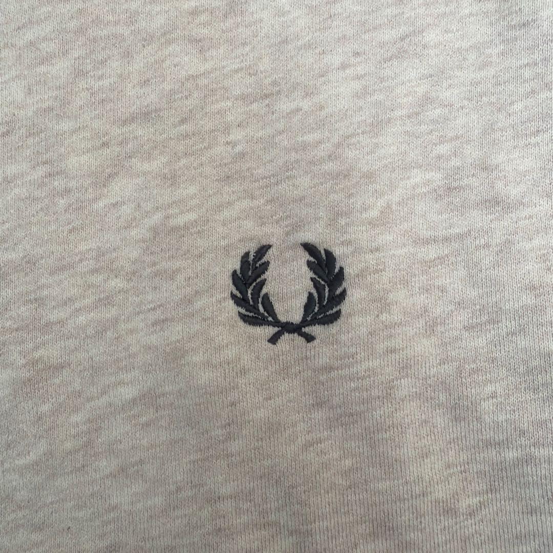 FRED PERRY トレーナー