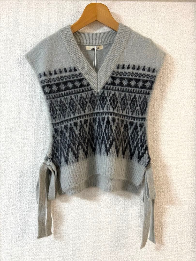 【unfil】アンフィル ロイヤルベビーアルパカ ノルディック ビブ(ベスト)