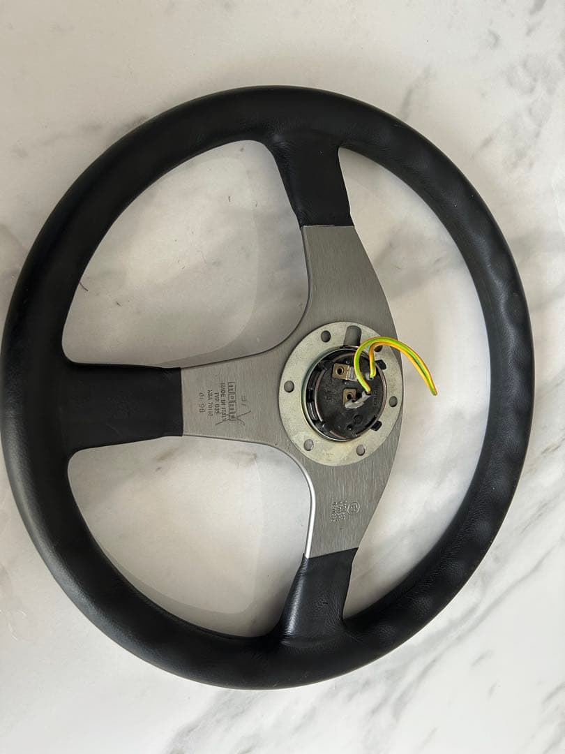 MOMOのステアリング