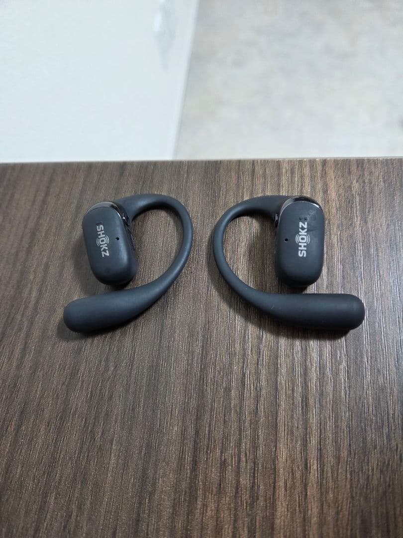 【美品】SHOKZ OPENFIT2 ブラック 収納ポーチ付き