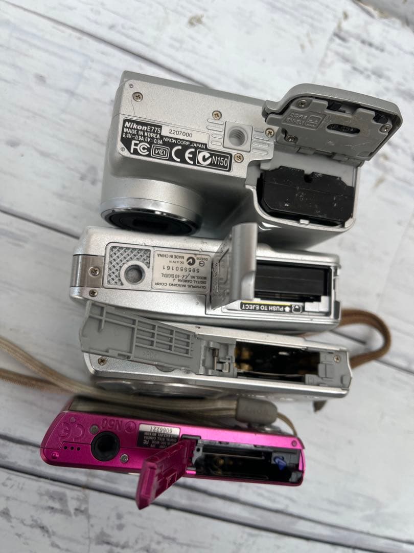 CASIO EXILIM EX-Z250などまとめて4台(K4)