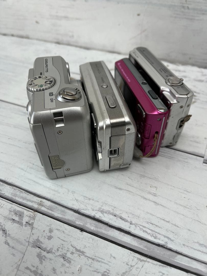 CASIO EXILIM EX-Z250などまとめて4台(K4)