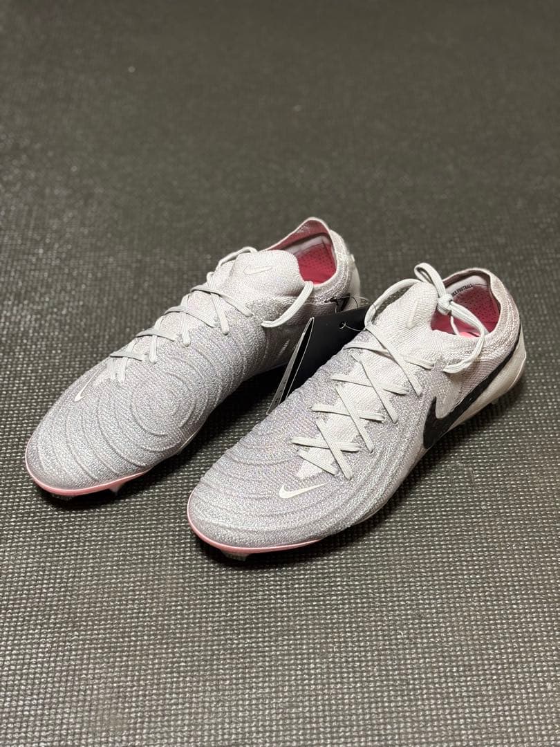 ナイキ　ファントムGX 2 エリート　FG