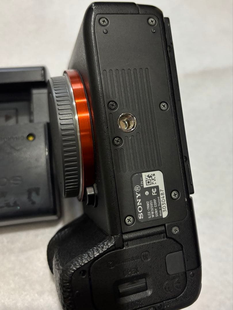 Sony α7r2 (ILCE-7RM2) カメラ本体【訳あり品】