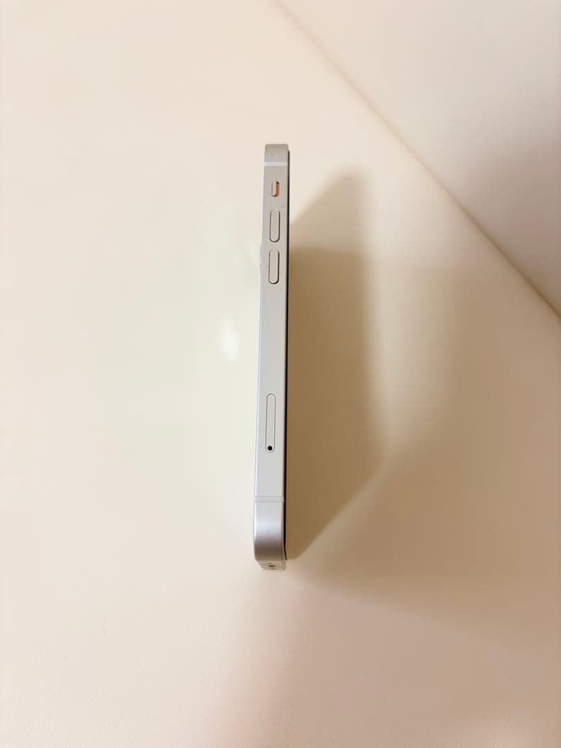 せ*い様 iPhone13mini 256GB バッテリー容量85% SIMフリ