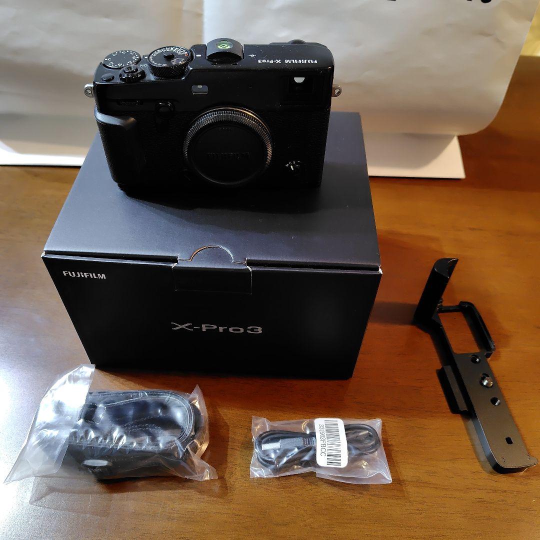 FUJIFILM X-Pro3 ミラーレスカメラ 本体と付属品