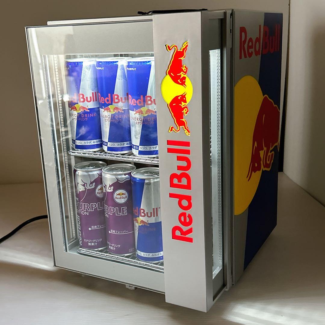 【ほぼ未使用】】Red Bull 冷蔵庫 小型冷蔵庫 ショーケース　希少非売品