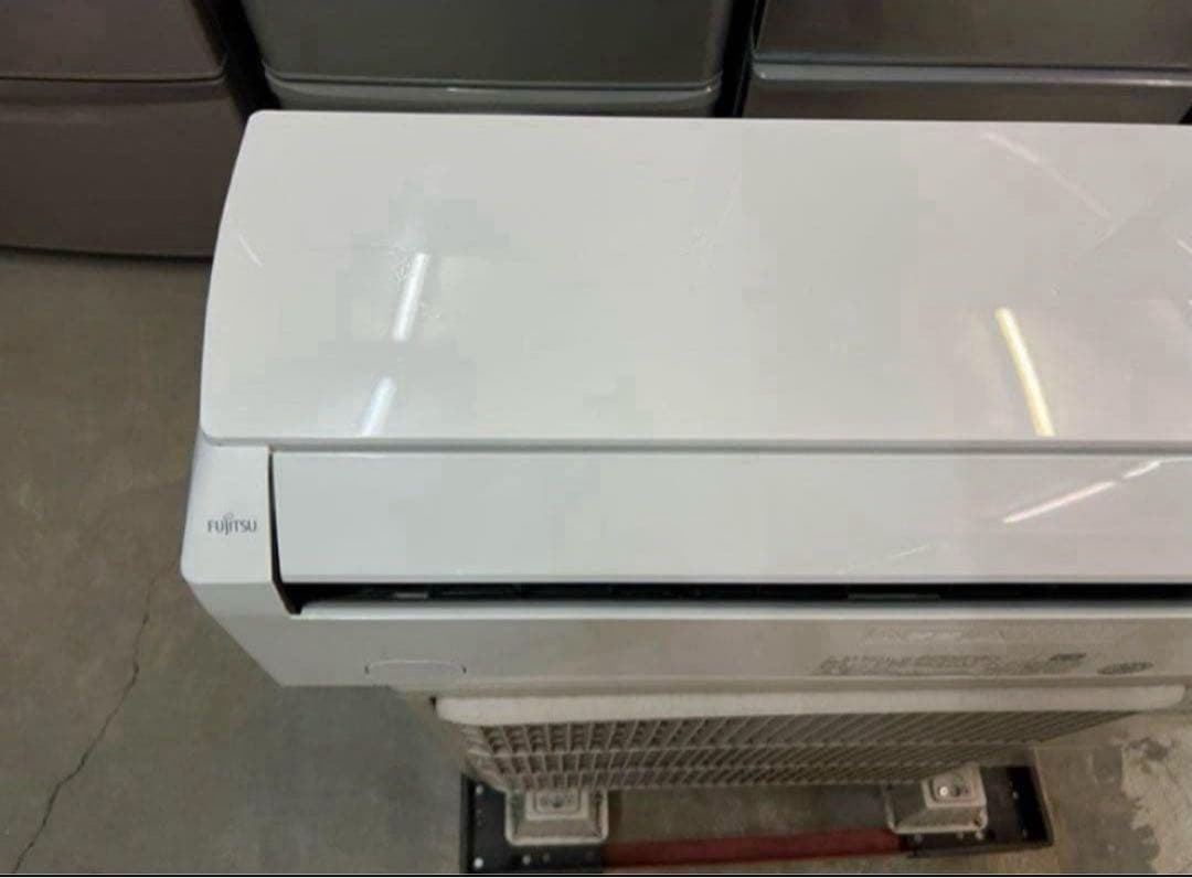 【高年式】2021年式2.2kw FUJITSU エアコン AS-B221L-W