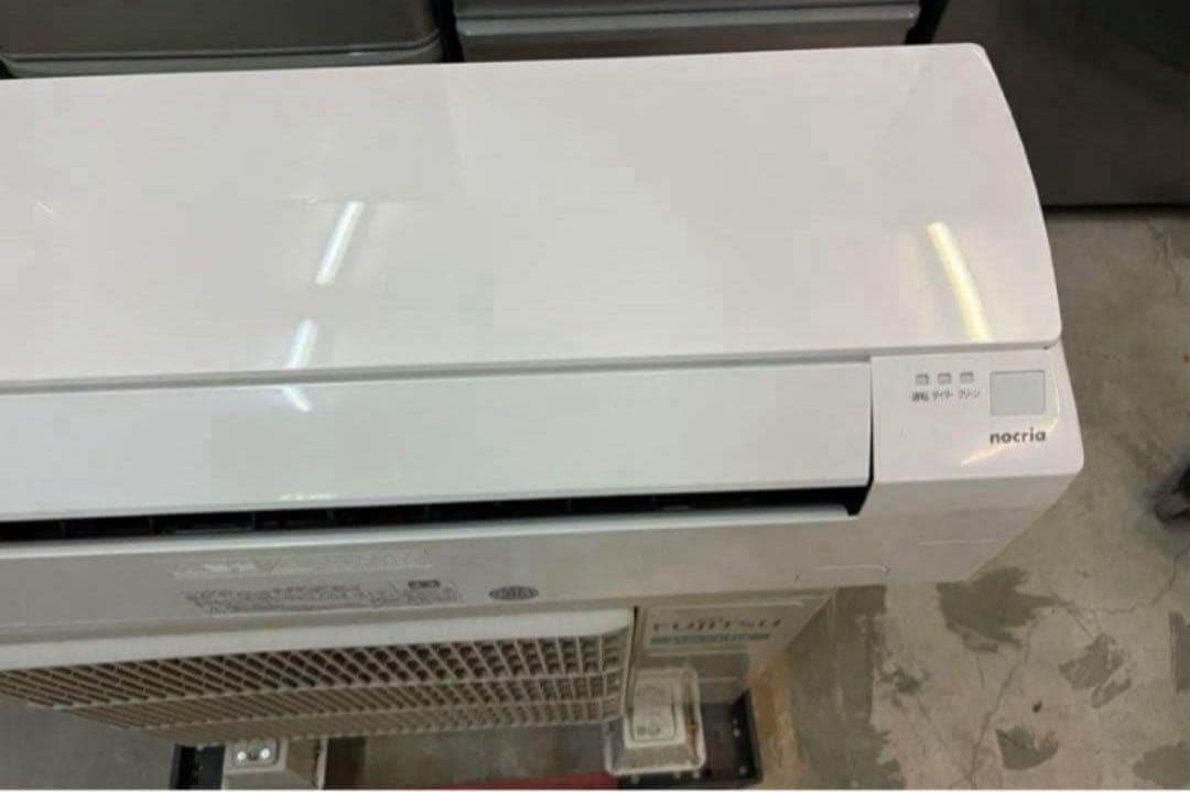 【高年式】2021年式2.2kw FUJITSU エアコン AS-B221L-W