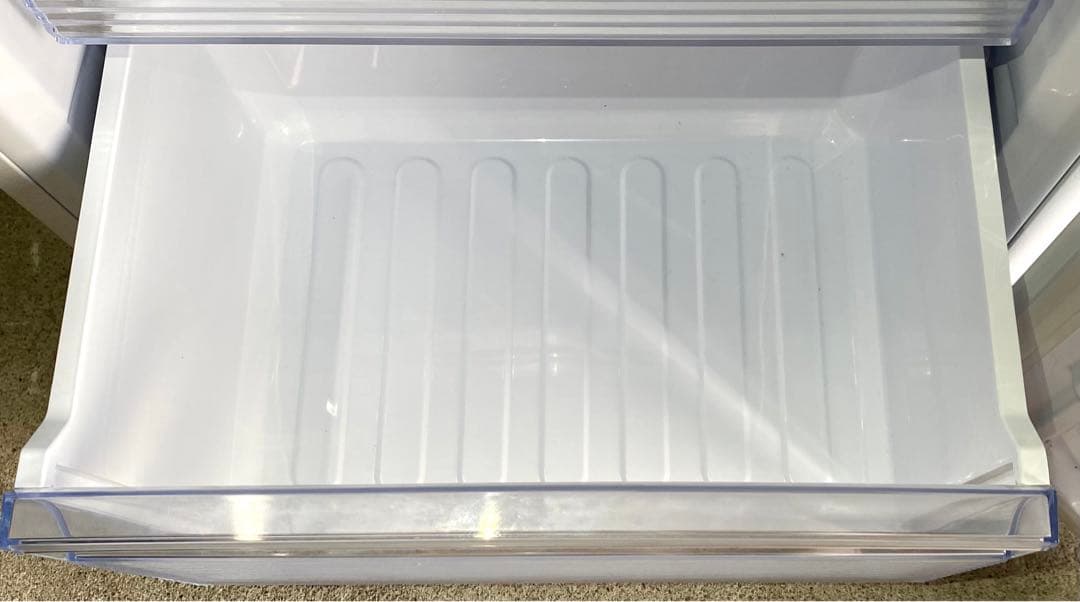 シャープ　ノンフロン冷凍冷蔵庫　SJ-PD28E-W 2019年製　280L