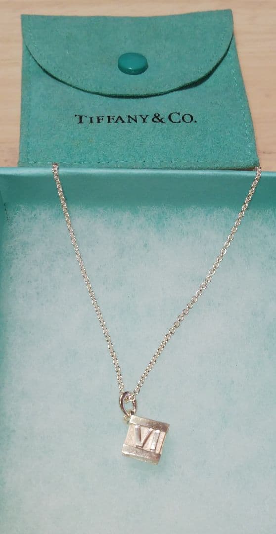 TIFFANY & Co. ティファニー アトラス キューブ ネックレス