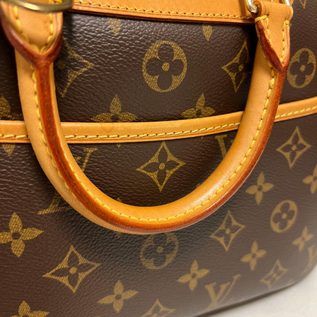 ルイヴィトン　トゥルーヴィル