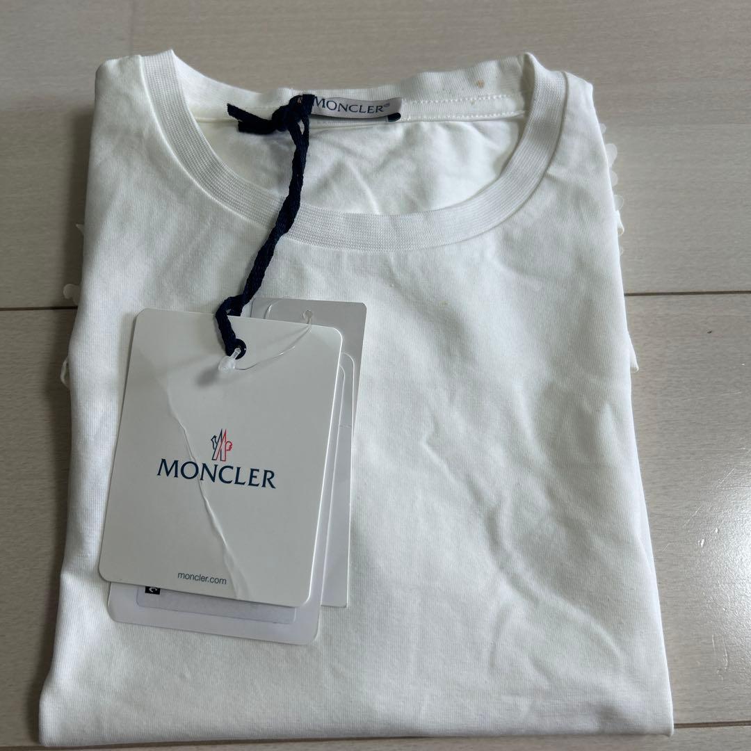 モンクレール　Tシャツ　12y 新品未使用　タグ付き
