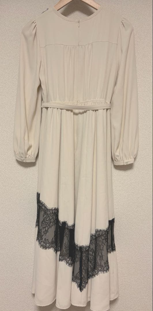 ワンピース herlipto RosalineLace Trimmed Dress