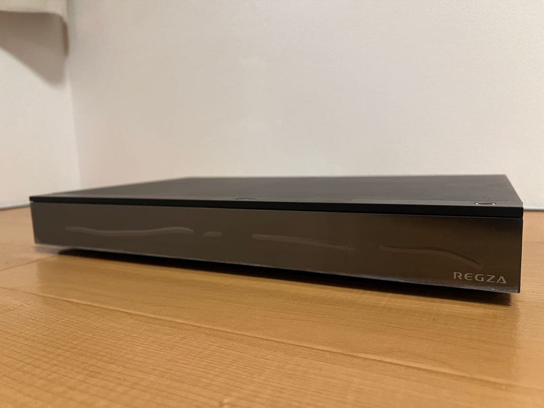 『美品』TOSHIBA ブルーレイレコーダー　DBR-4KZ200