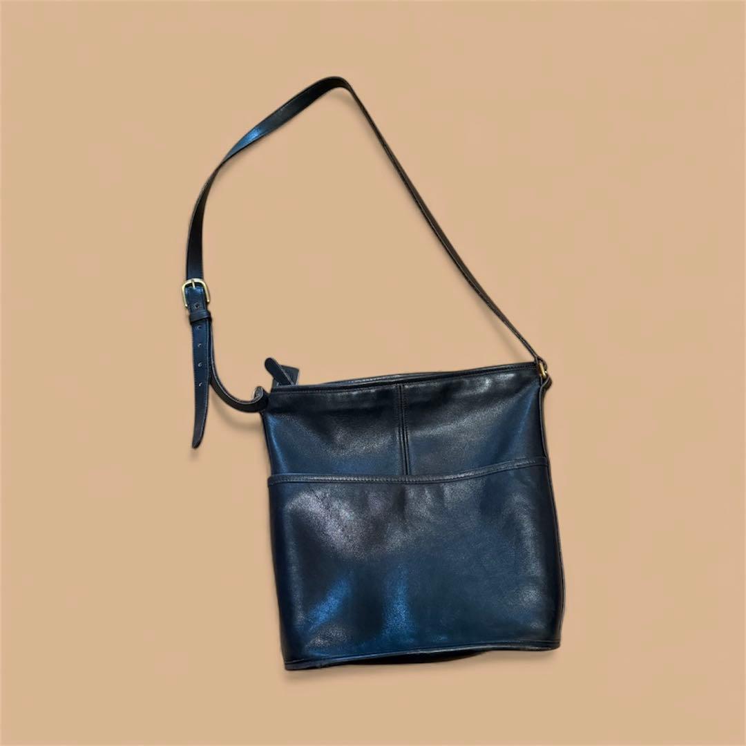old COACH ショルダーバッグ ダークネイビー