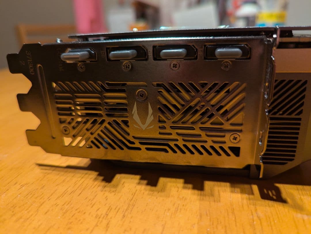 グラフィックボード・グラボ・ビデオカード ZOTAC GAMING SOLID OC RTX 5080