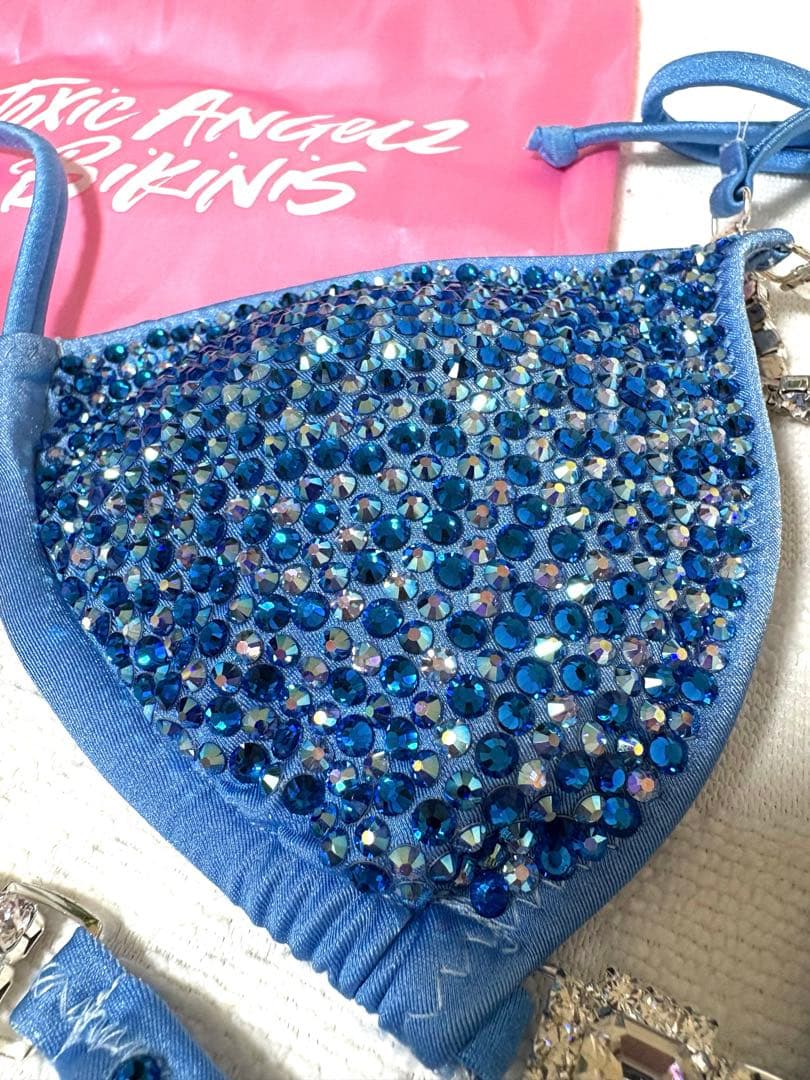 Toxic Angelz Bikinis コンテストビキニ