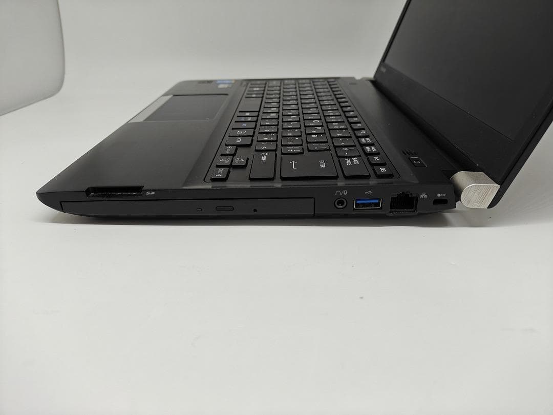 【東芝】爆速 Corei7/新品SSD256GB ノートパソコン 8GB F5