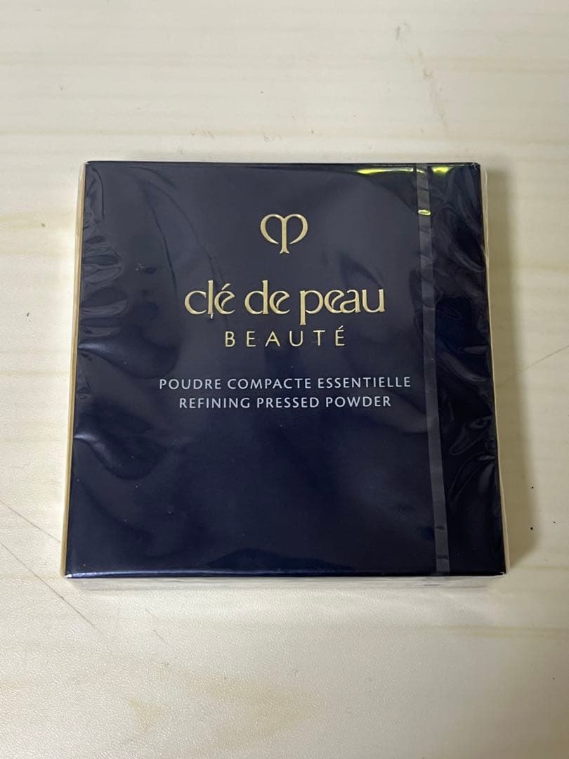 clé de peau プードルコンパクトエサンシエルn エレガントスリム