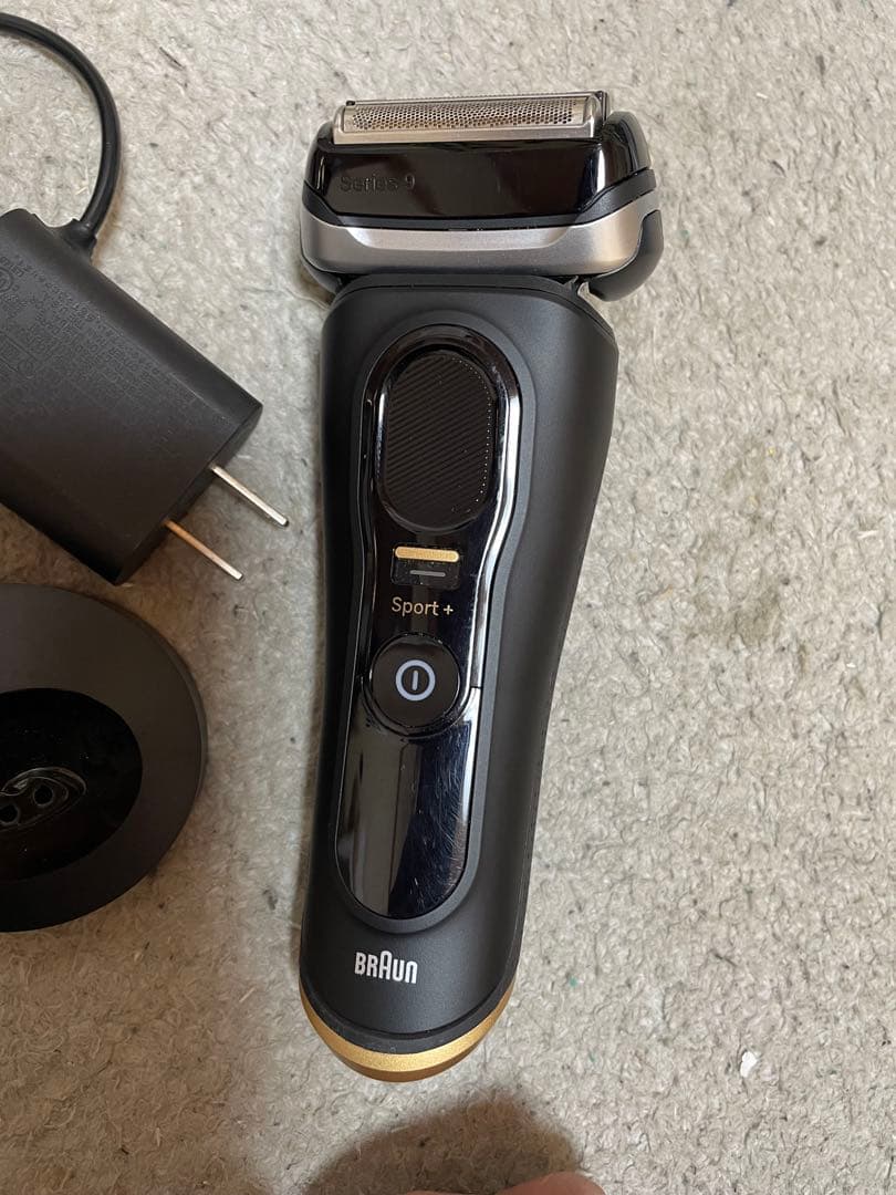 BRAUN Series 9 Sport+ メンズシェーバー
