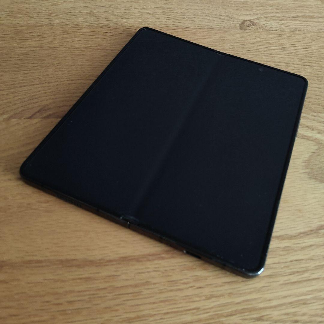 Galaxy Z Fold5 SCG22 国内au版 SIMフリー【ケース付き】