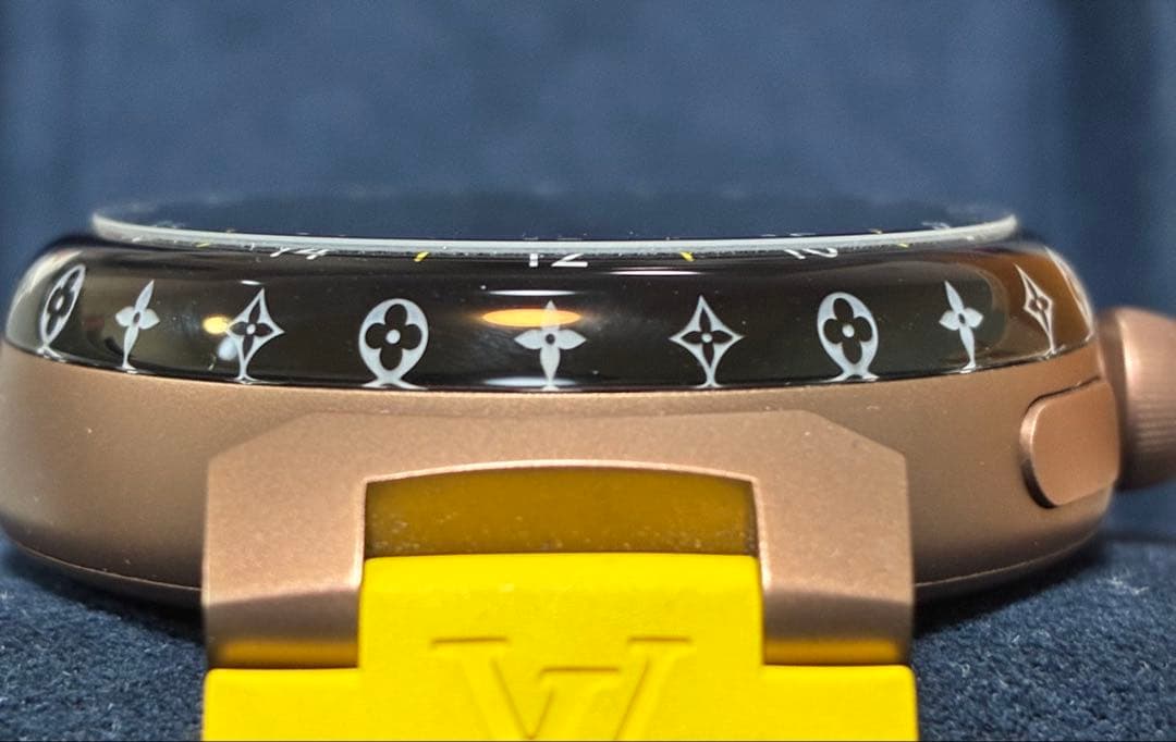 【極美品】【ベルト2本付き】ルイ・ヴィトン　タンブールホライゾン　ライトアップ