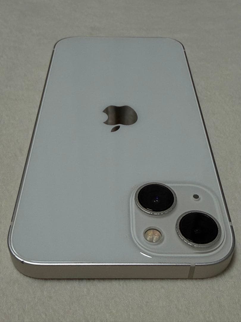 Apple iPhone 13 ホワイト 66% 初期化済み