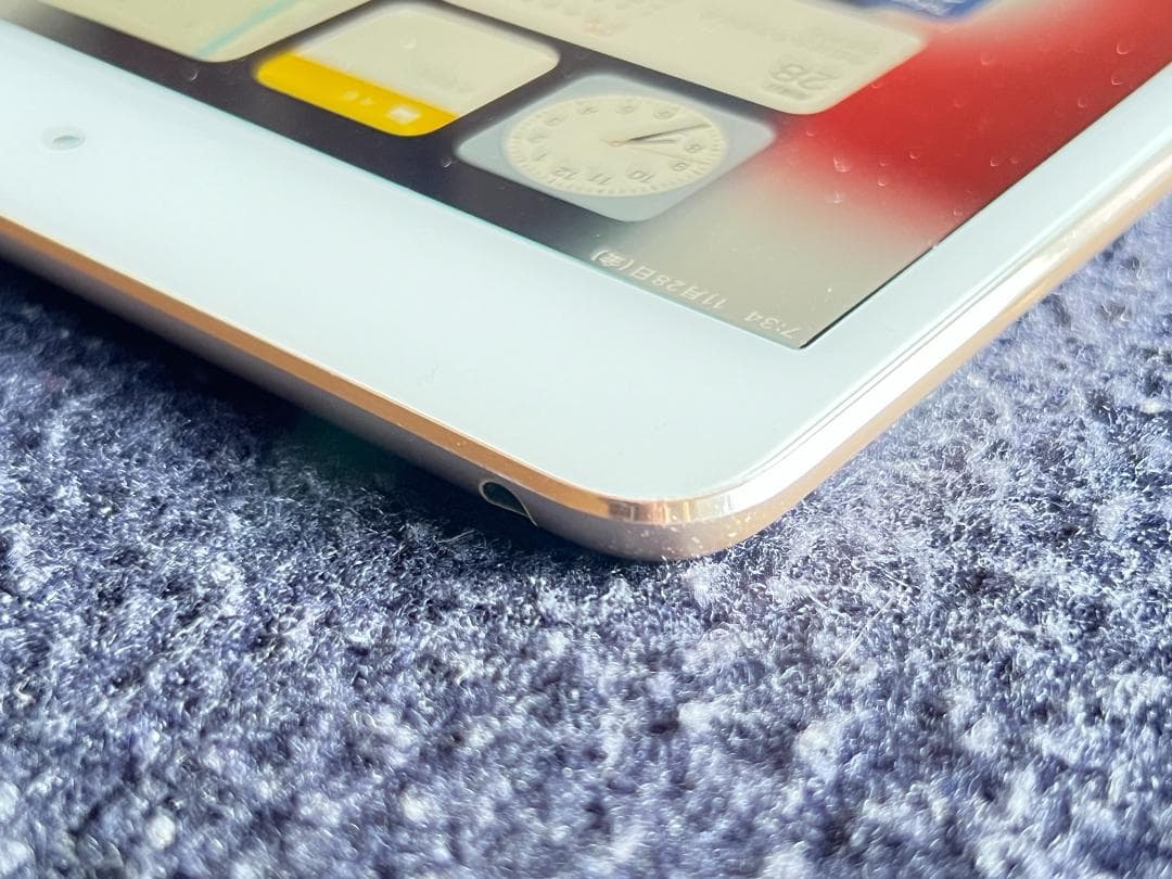 ipad mini 4 silver wi-fi ６４GB バッテリー１００%